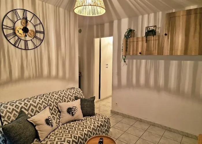 Cozy Au Bord De L'eau