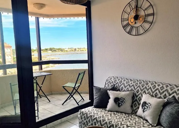 Cozy Au Bord De L'eau Appartamento *