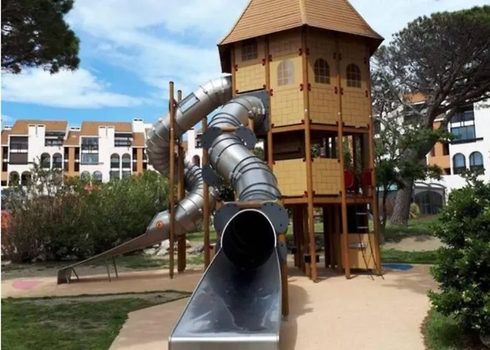 Cozy Au Bord De L'eau Appartamento Le Barcarès